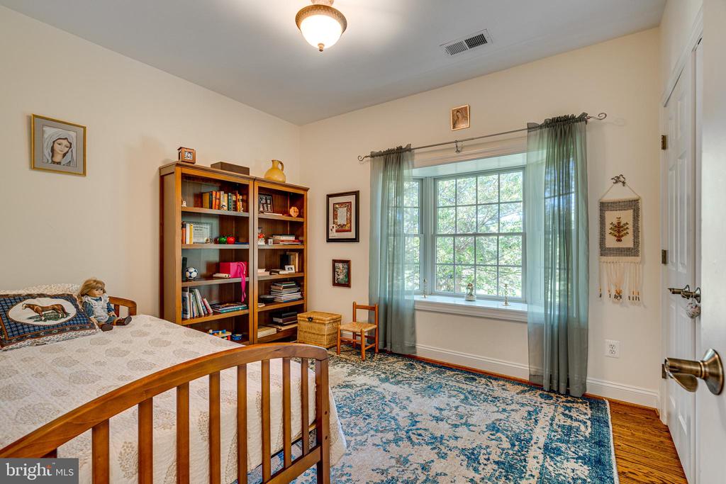 10107 NEDRA DRIVE
