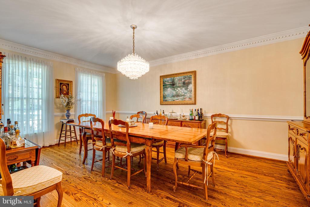 10107 NEDRA DRIVE