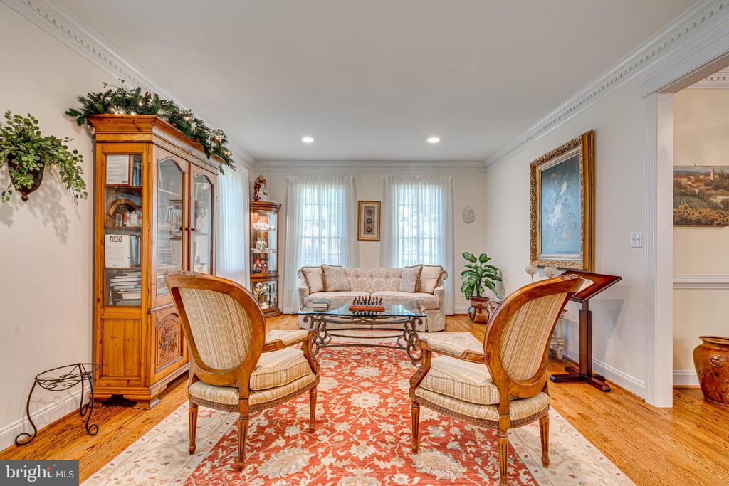 10107 NEDRA DRIVE
