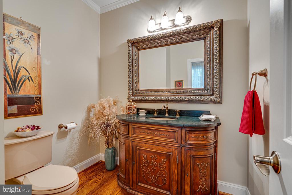 10107 NEDRA DRIVE