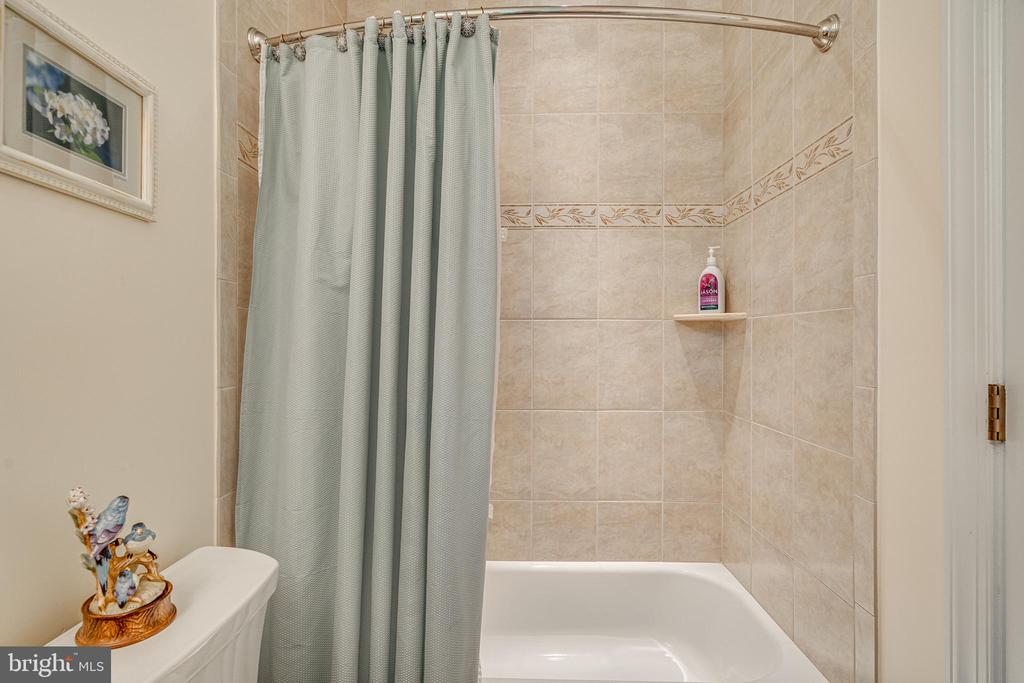 10107 NEDRA DRIVE