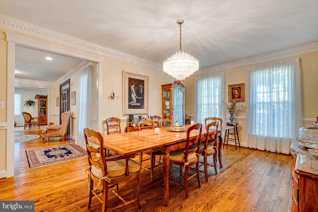 10107 NEDRA DRIVE