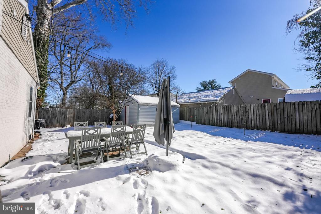 6449 SECOND STREET