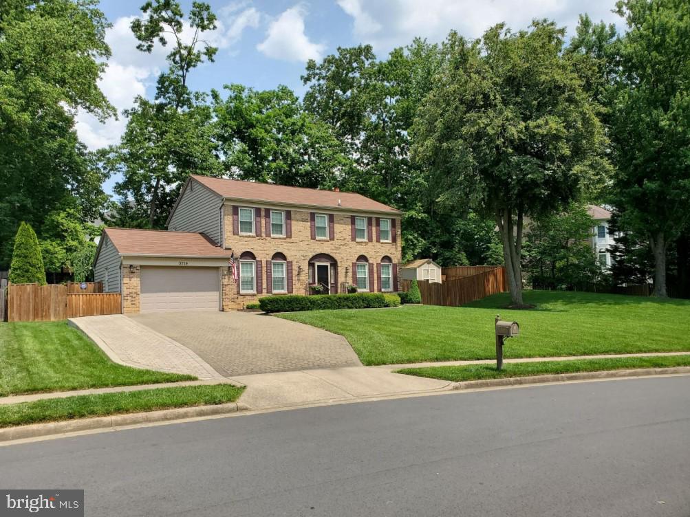 3719 KRYSIA COURT