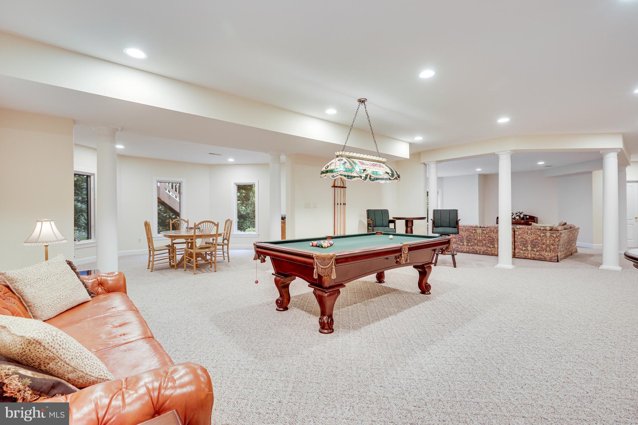 912 CENTRILLION DRIVE