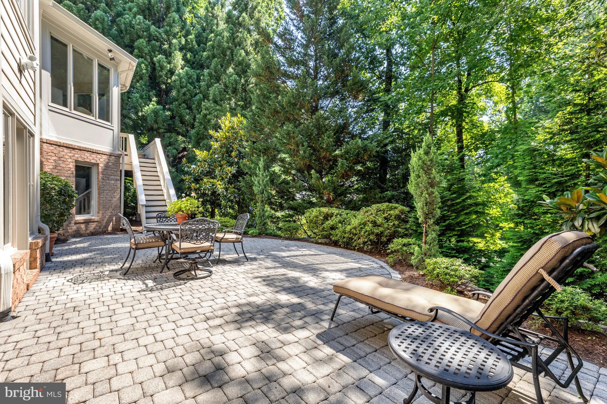 912 CENTRILLION DRIVE