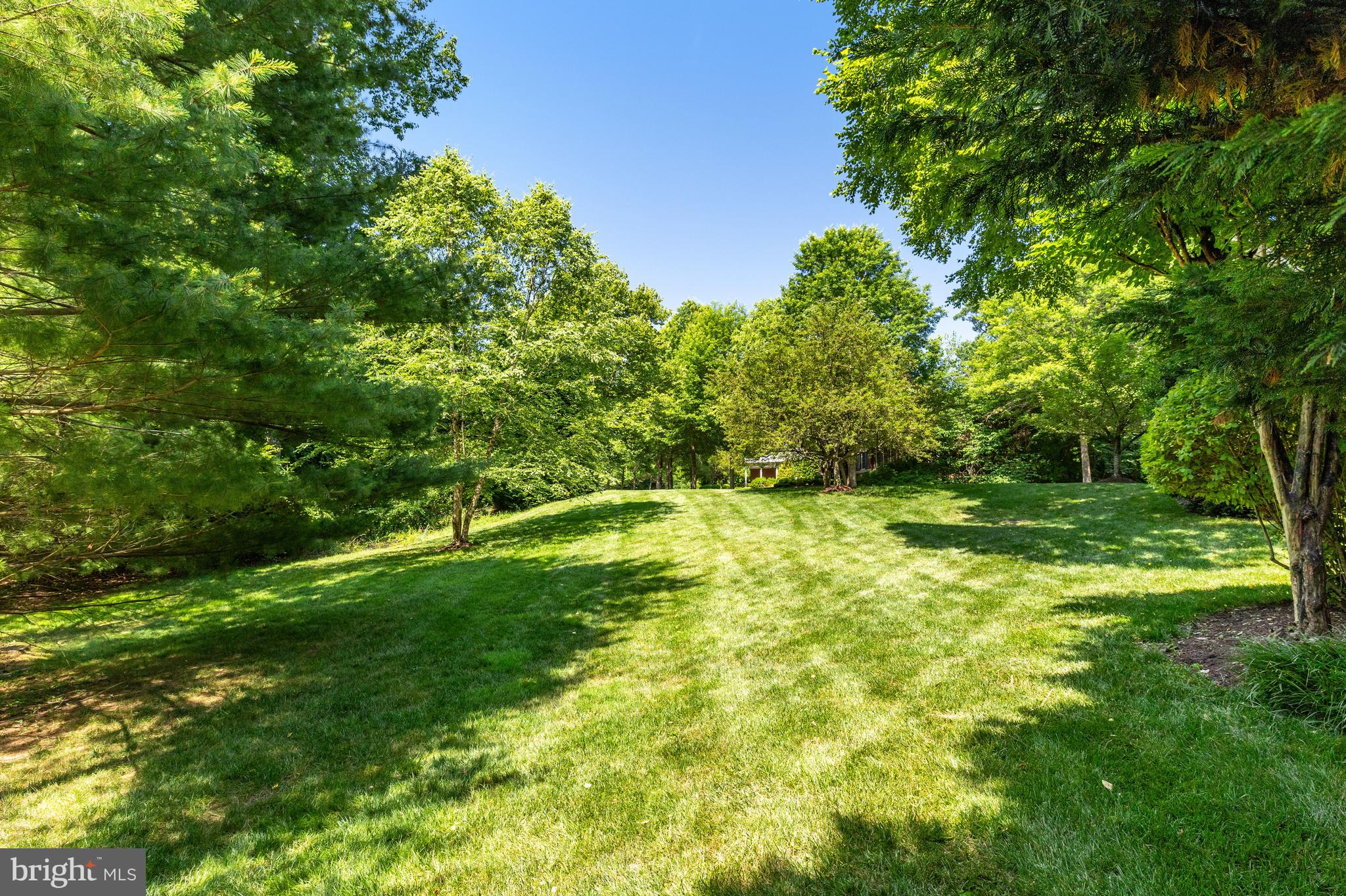 912 CENTRILLION DRIVE