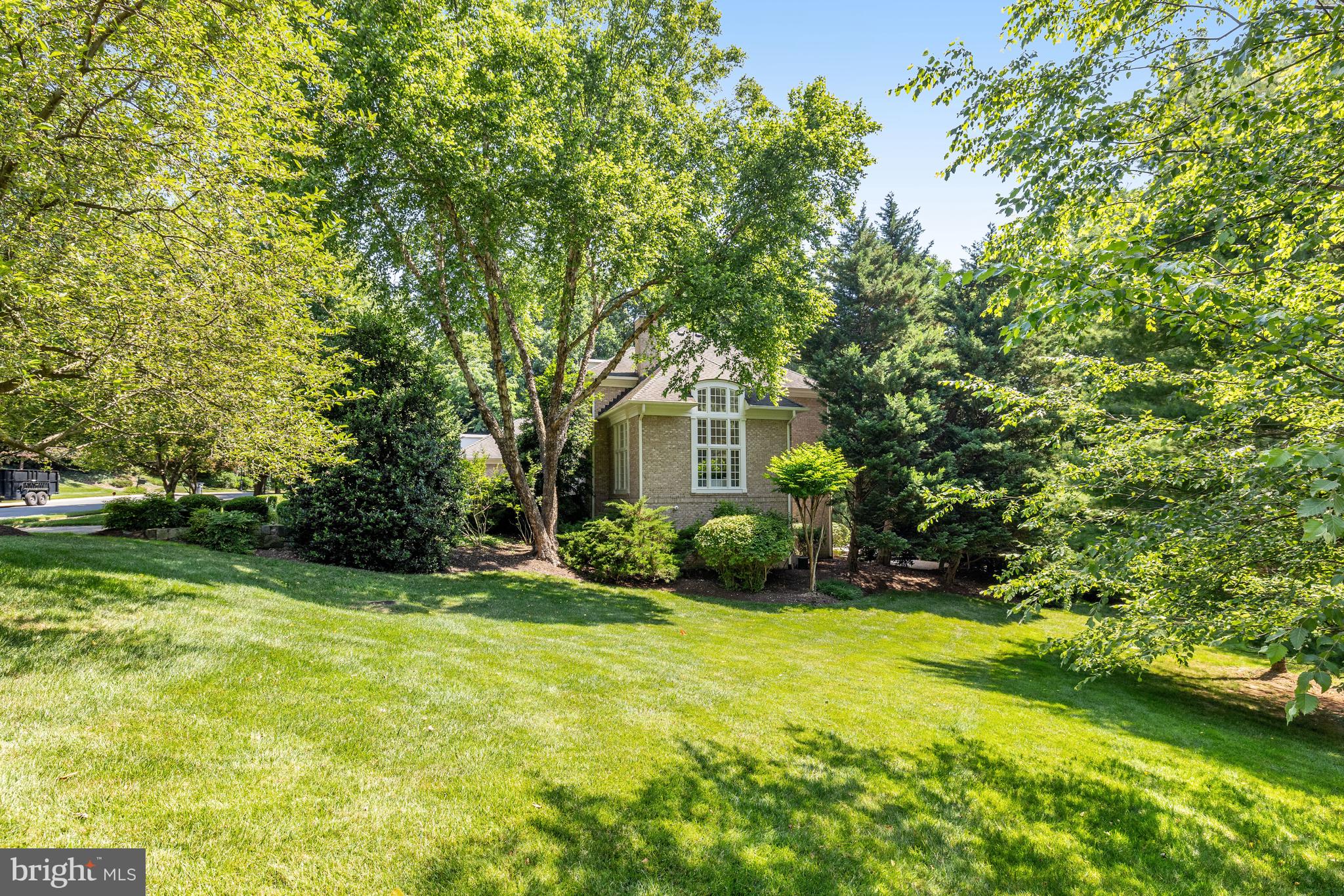 912 CENTRILLION DRIVE