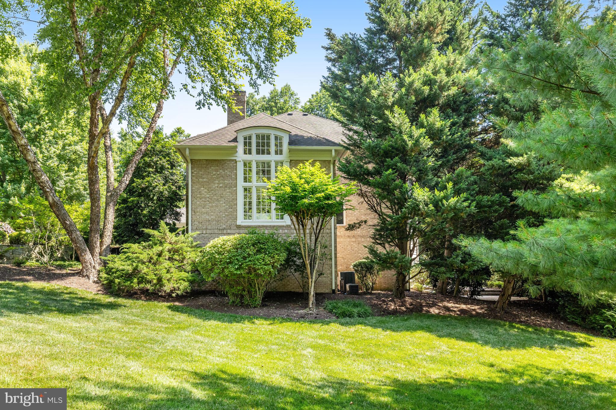 912 CENTRILLION DRIVE