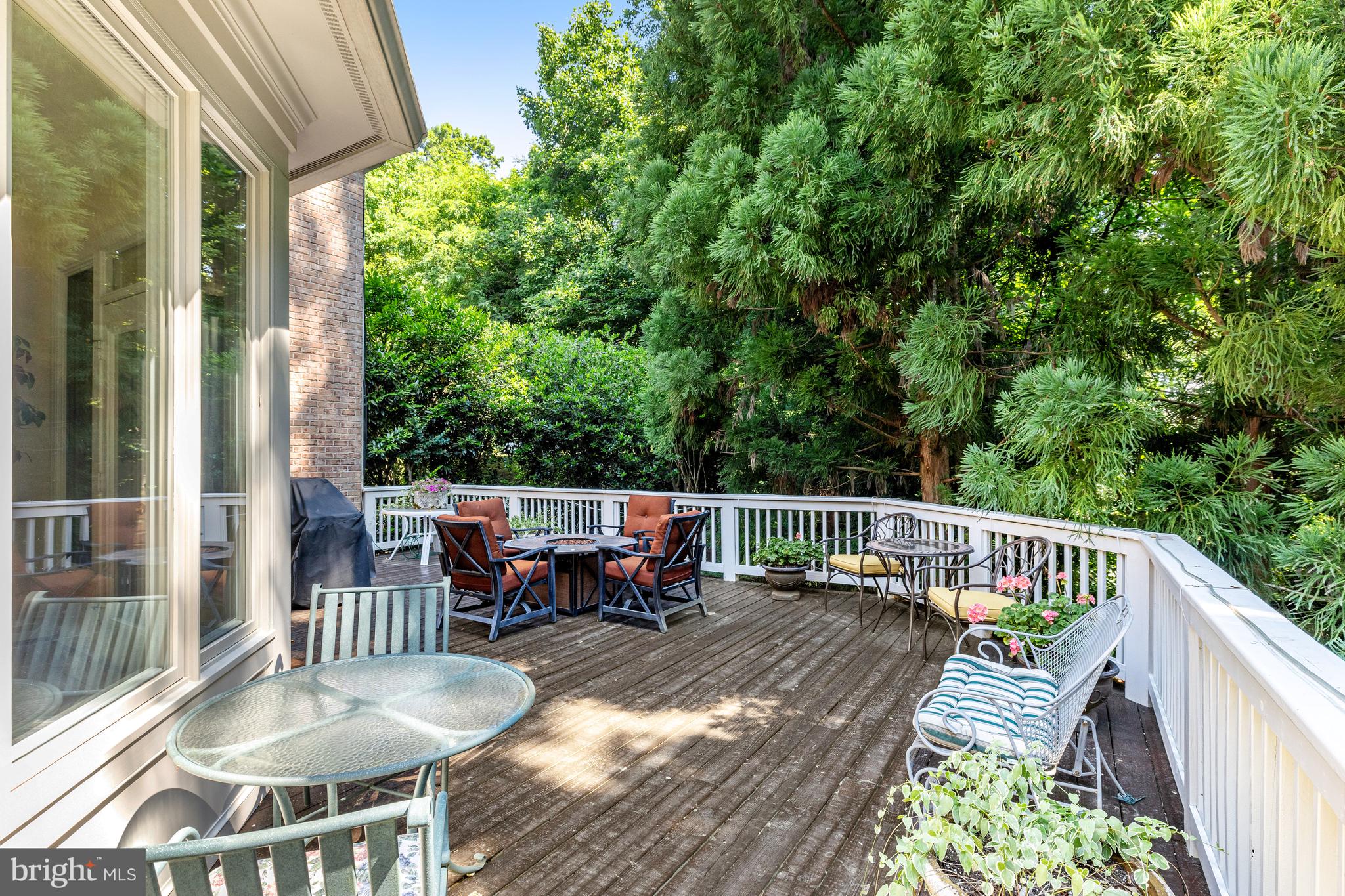 912 CENTRILLION DRIVE