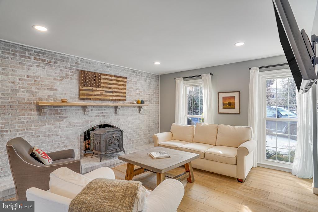 10708 WYNKOOP DRIVE