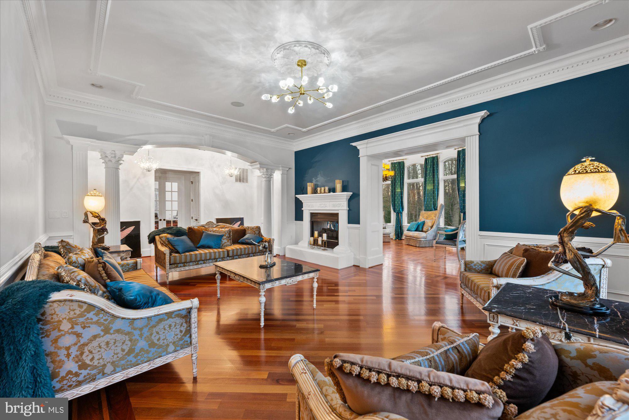 10306 ELIZABETH STREET