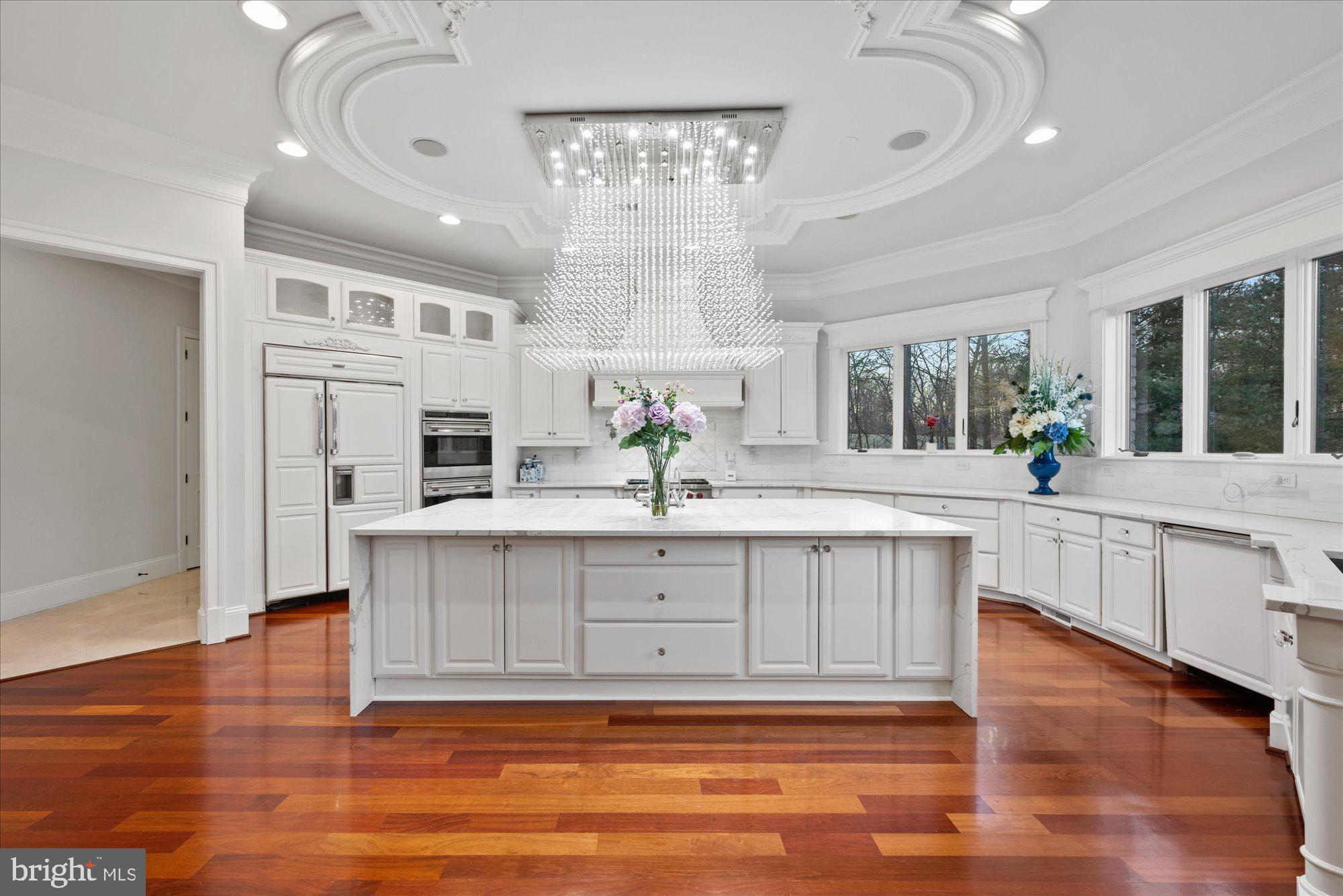 10306 ELIZABETH STREET