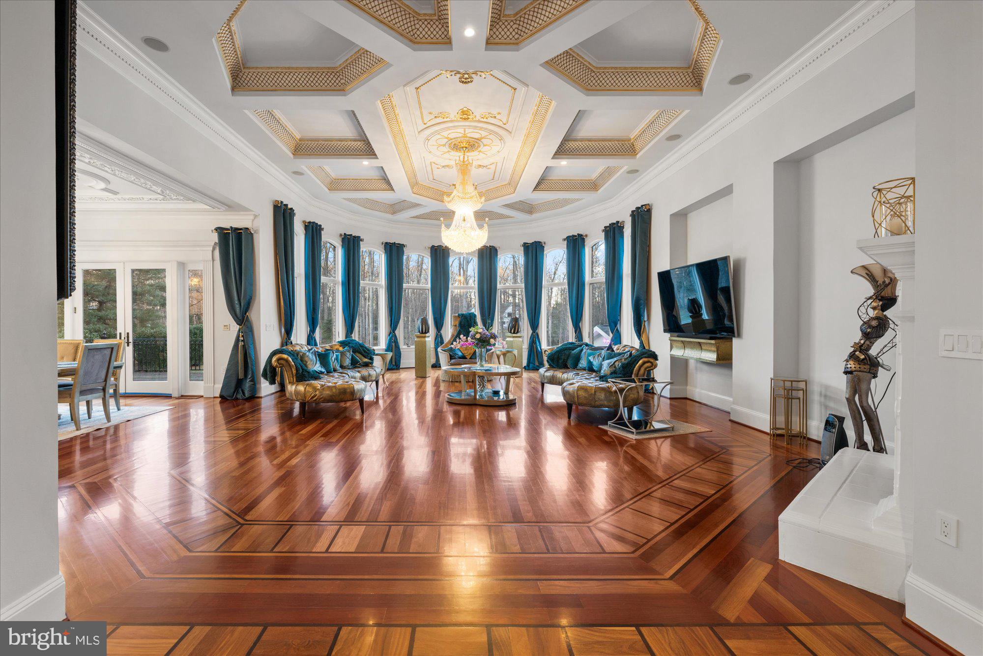 10306 ELIZABETH STREET