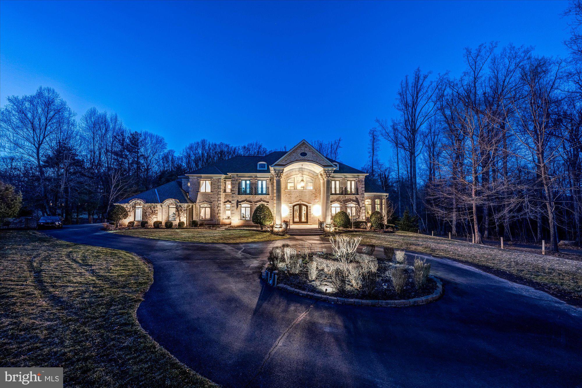 10306 ELIZABETH STREET