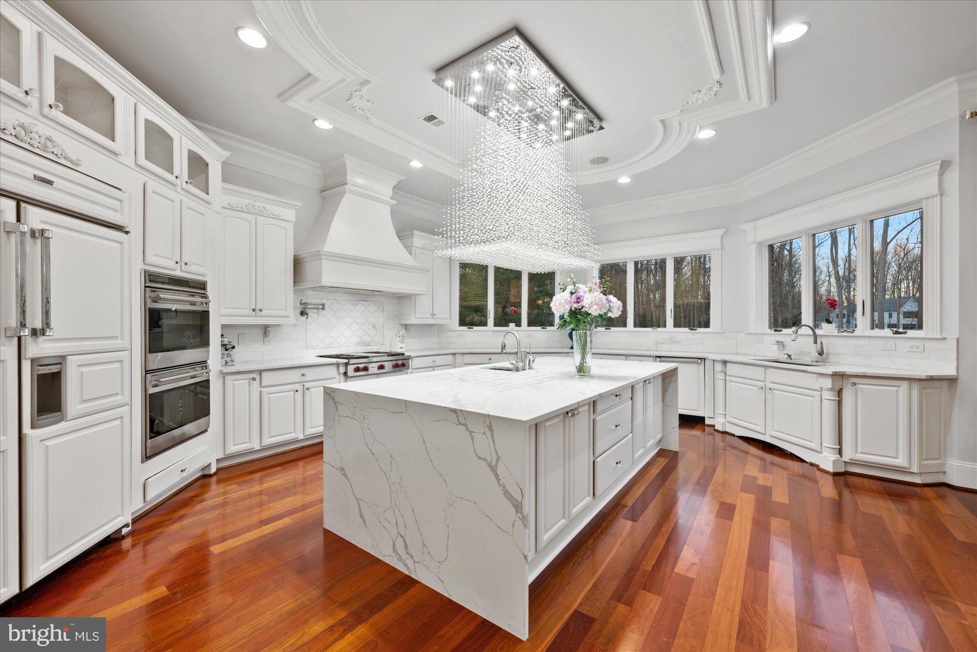 10306 ELIZABETH STREET