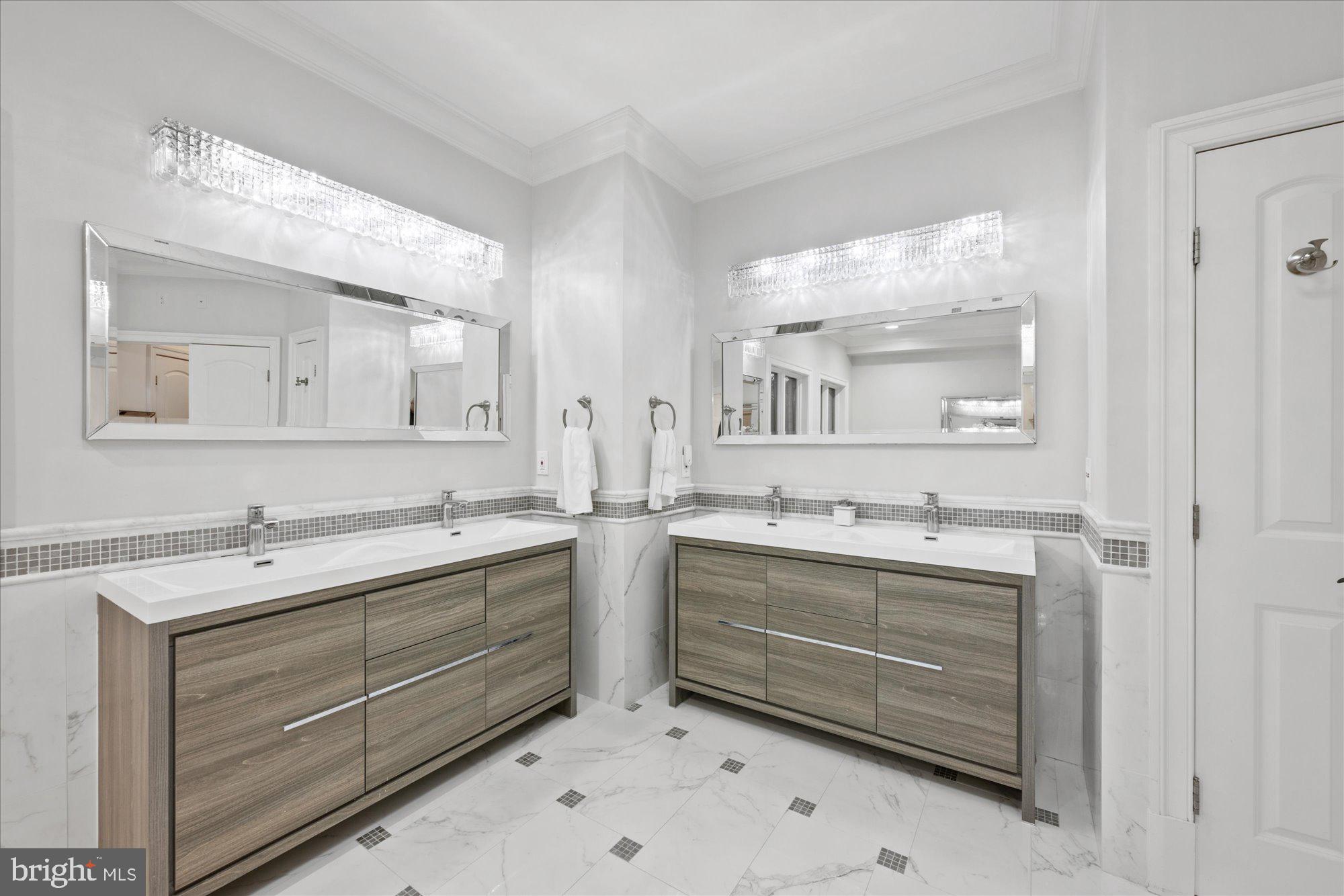 10306 ELIZABETH STREET