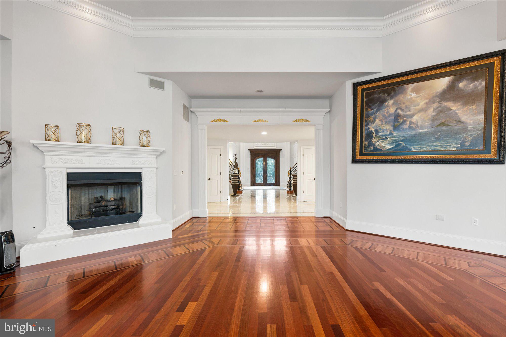 10306 ELIZABETH STREET