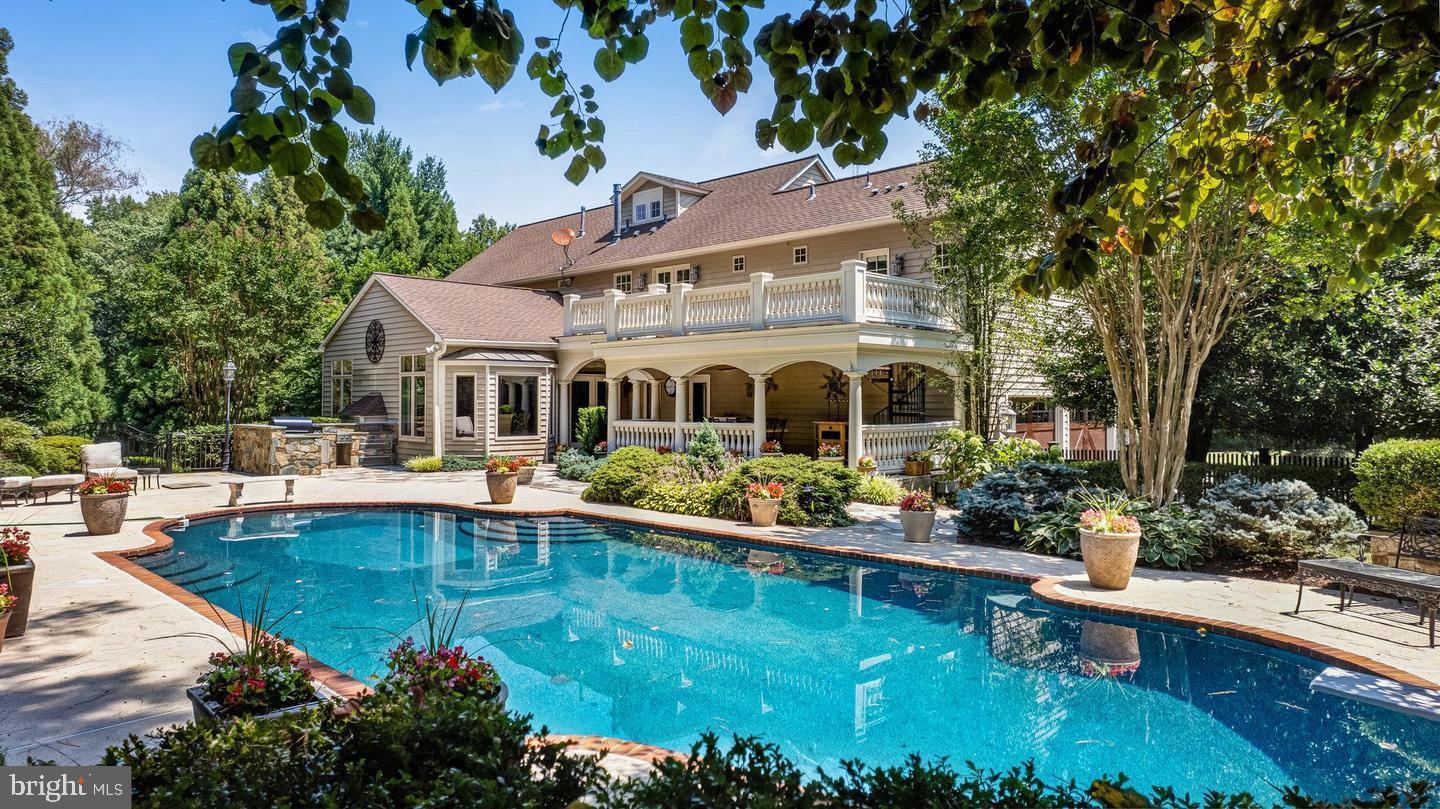 10919 BELGRAVIA COURT