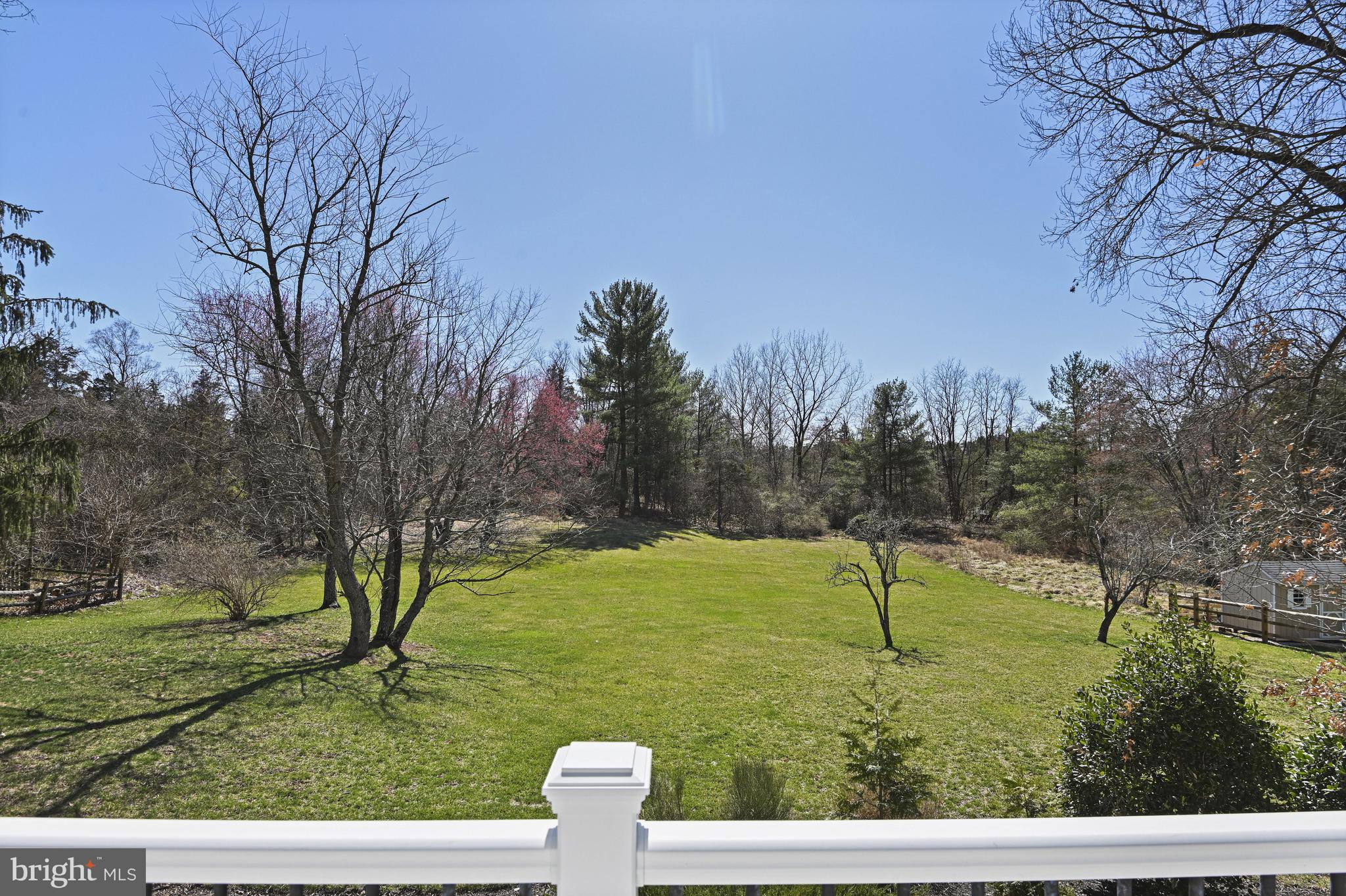 1008 CUP LEAF HOLLY COURT