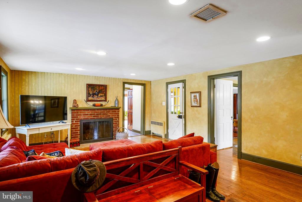 428 WALKER ROAD