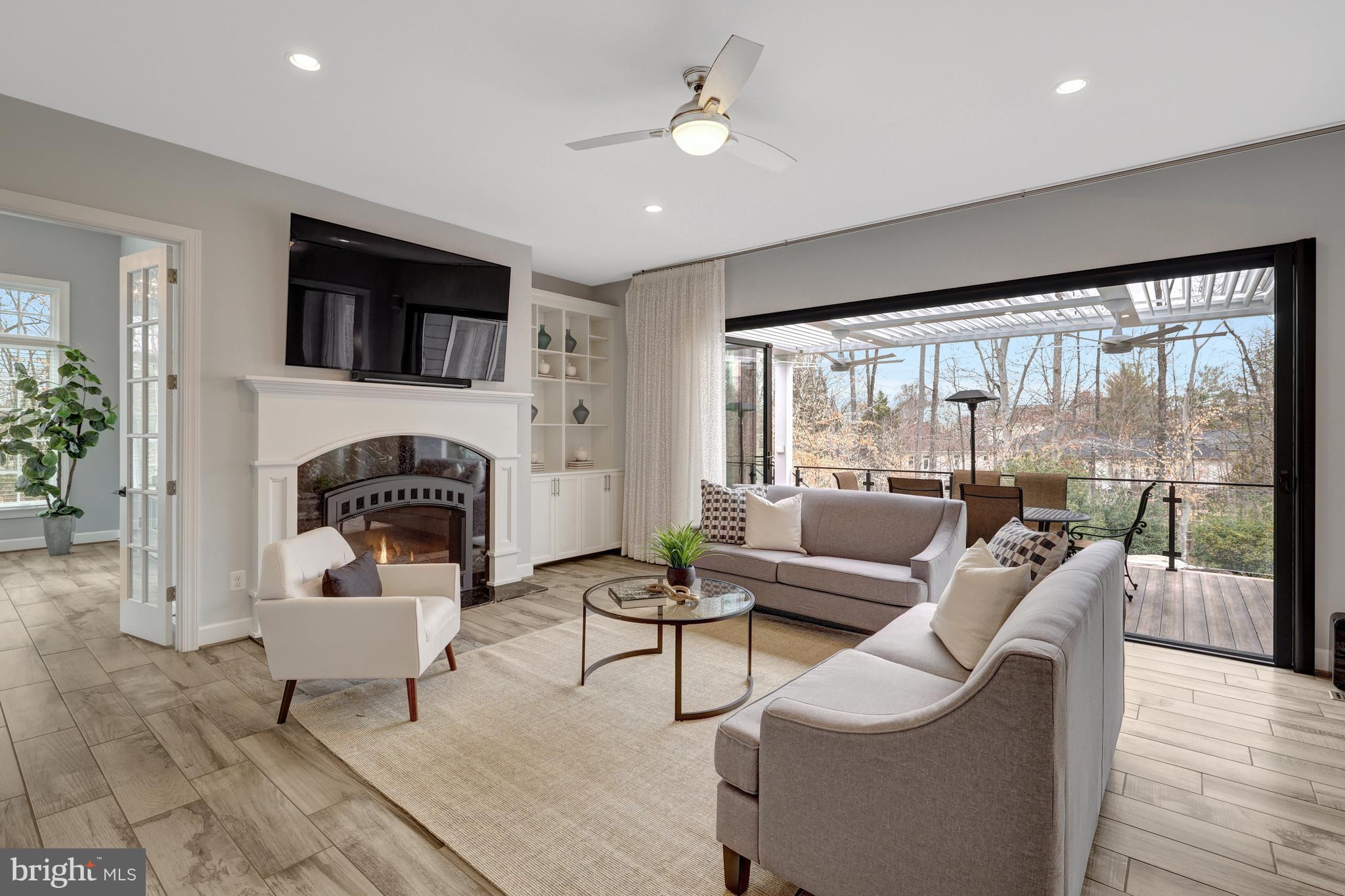 500 SENECA GREEN WAY