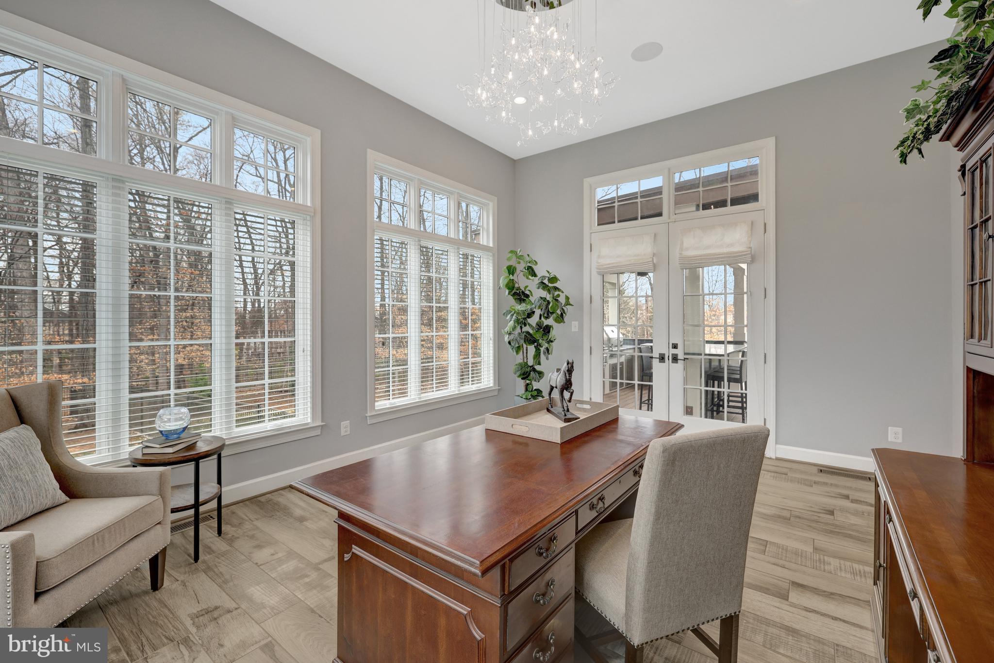 500 SENECA GREEN WAY