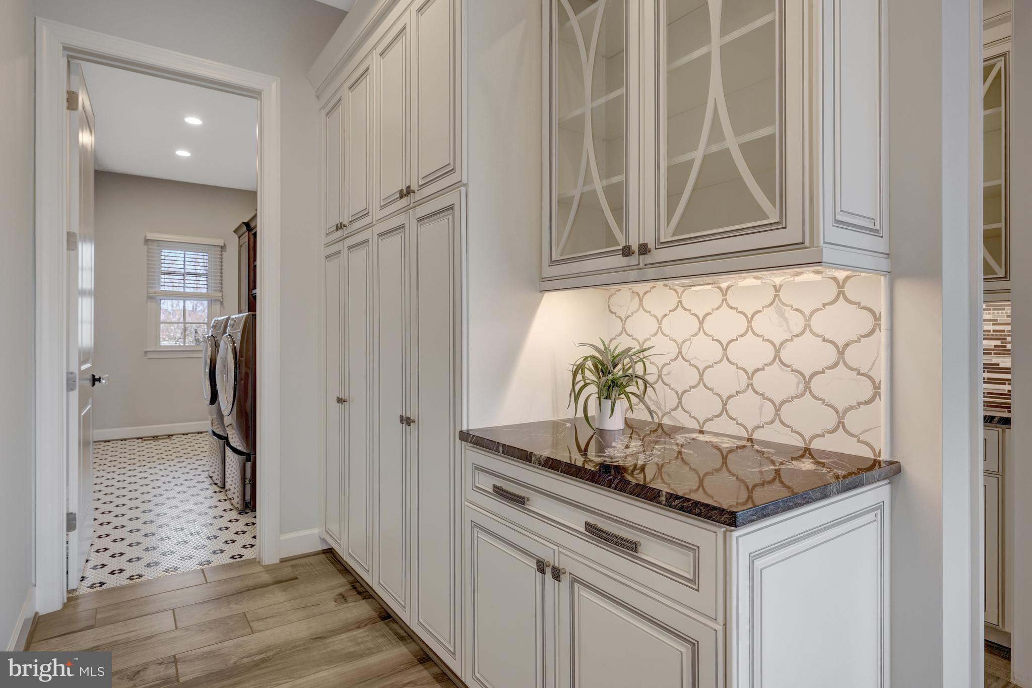 500 SENECA GREEN WAY