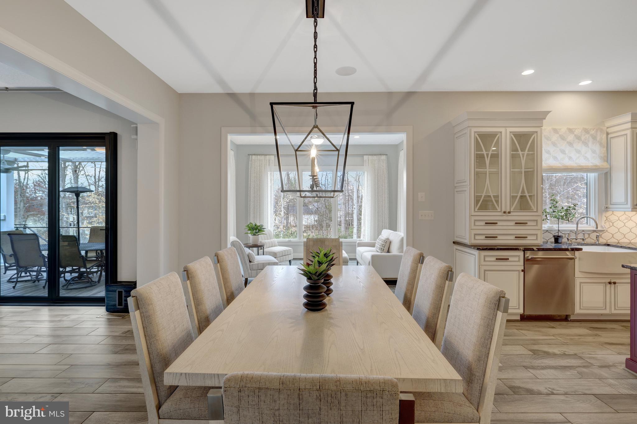 500 SENECA GREEN WAY