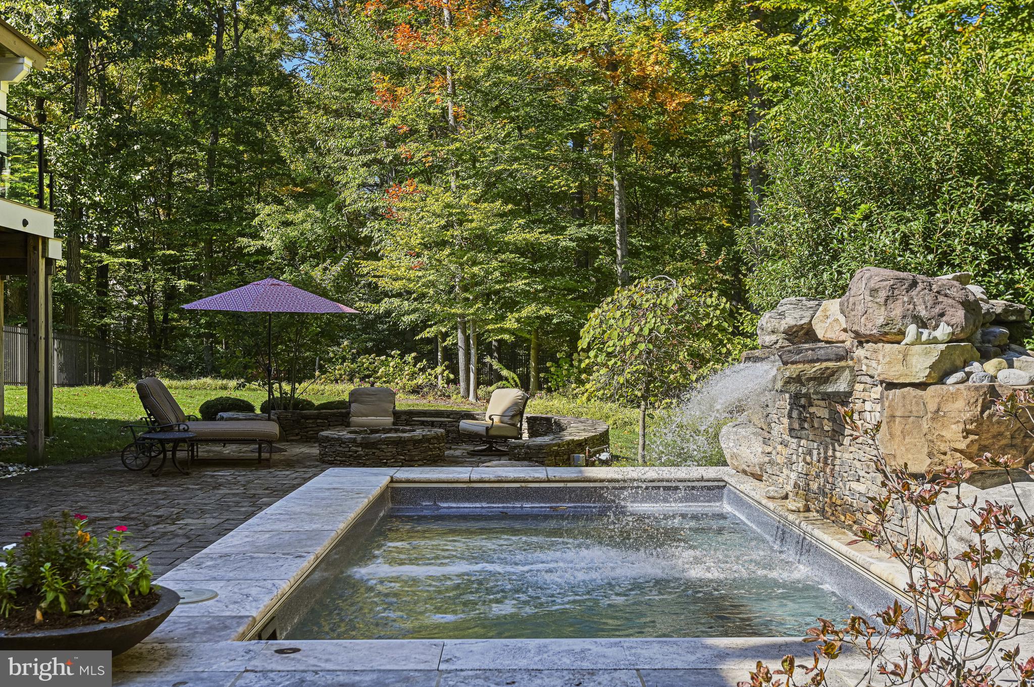 500 SENECA GREEN WAY