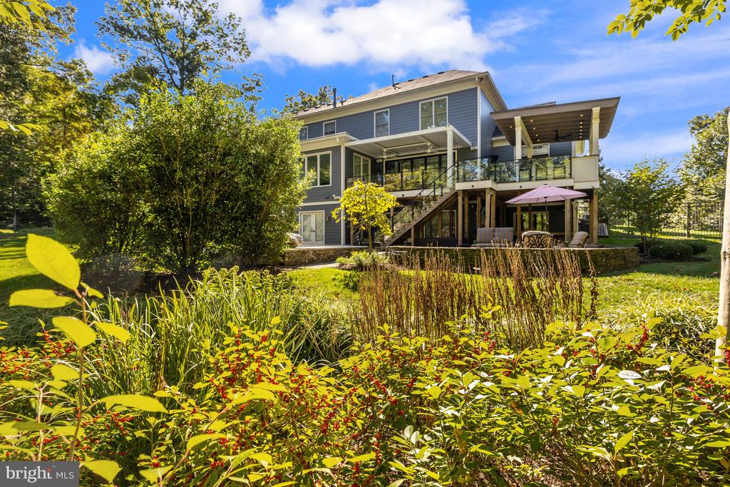 500 SENECA GREEN WAY