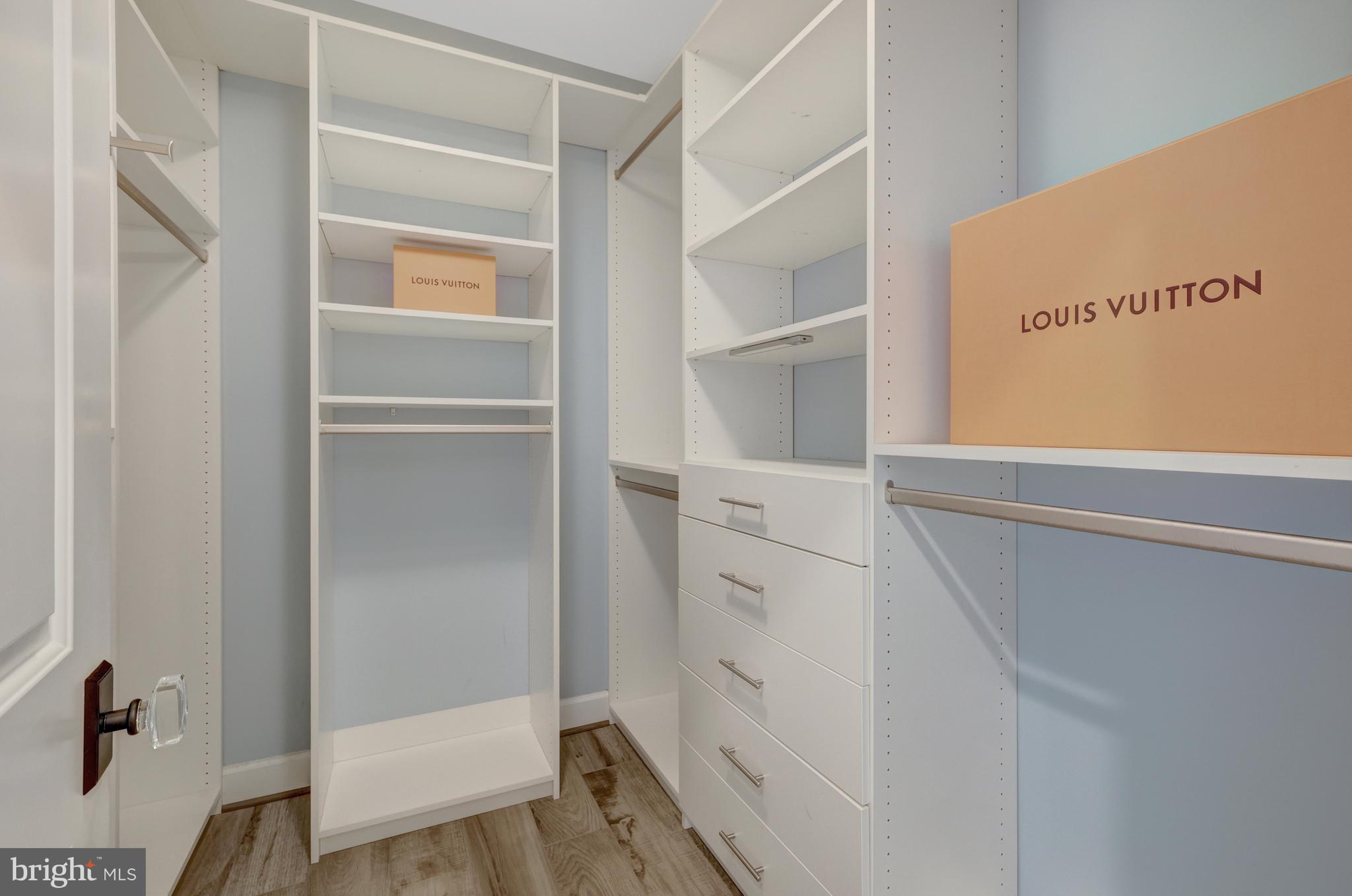 500 SENECA GREEN WAY