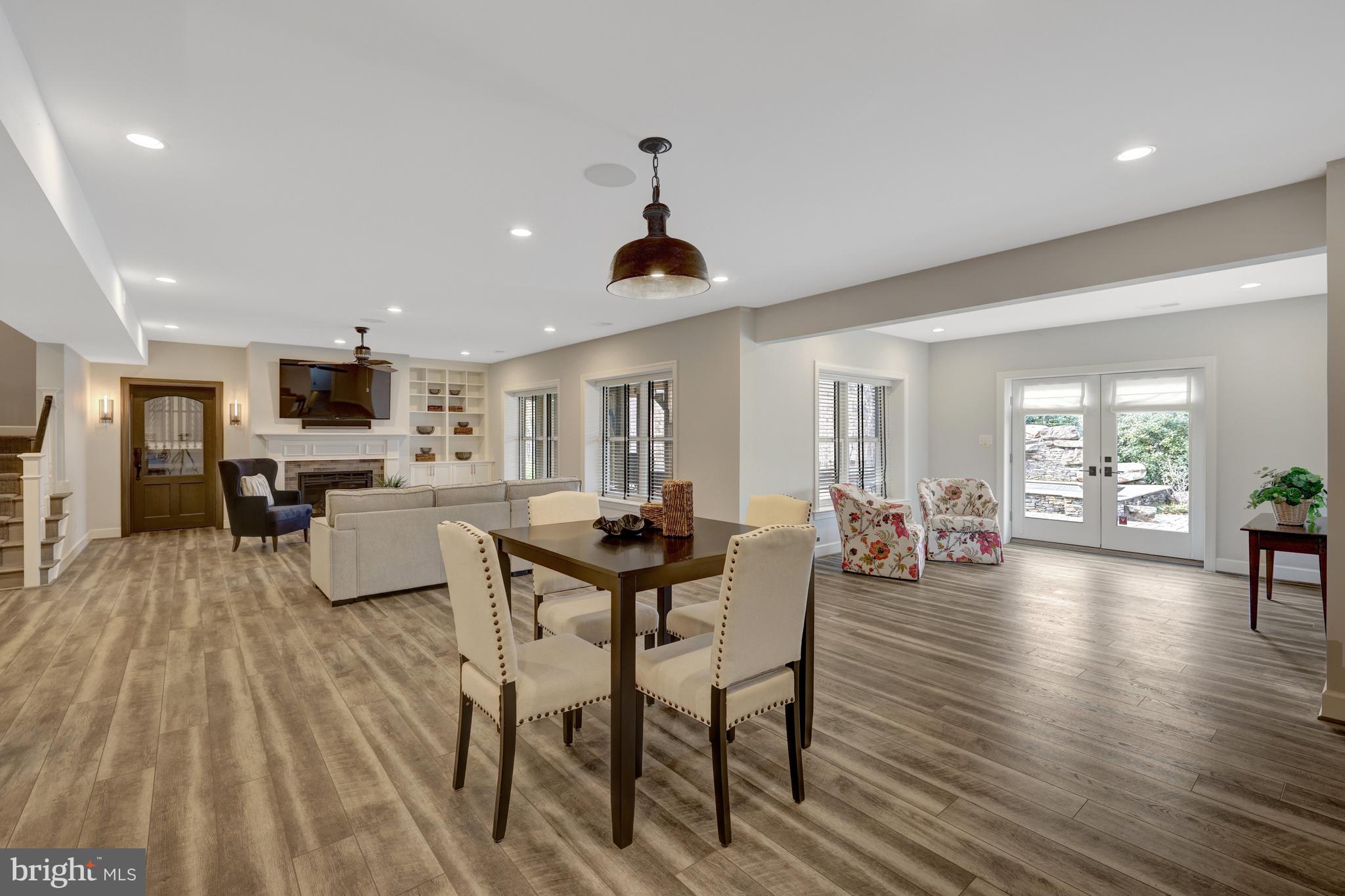 500 SENECA GREEN WAY