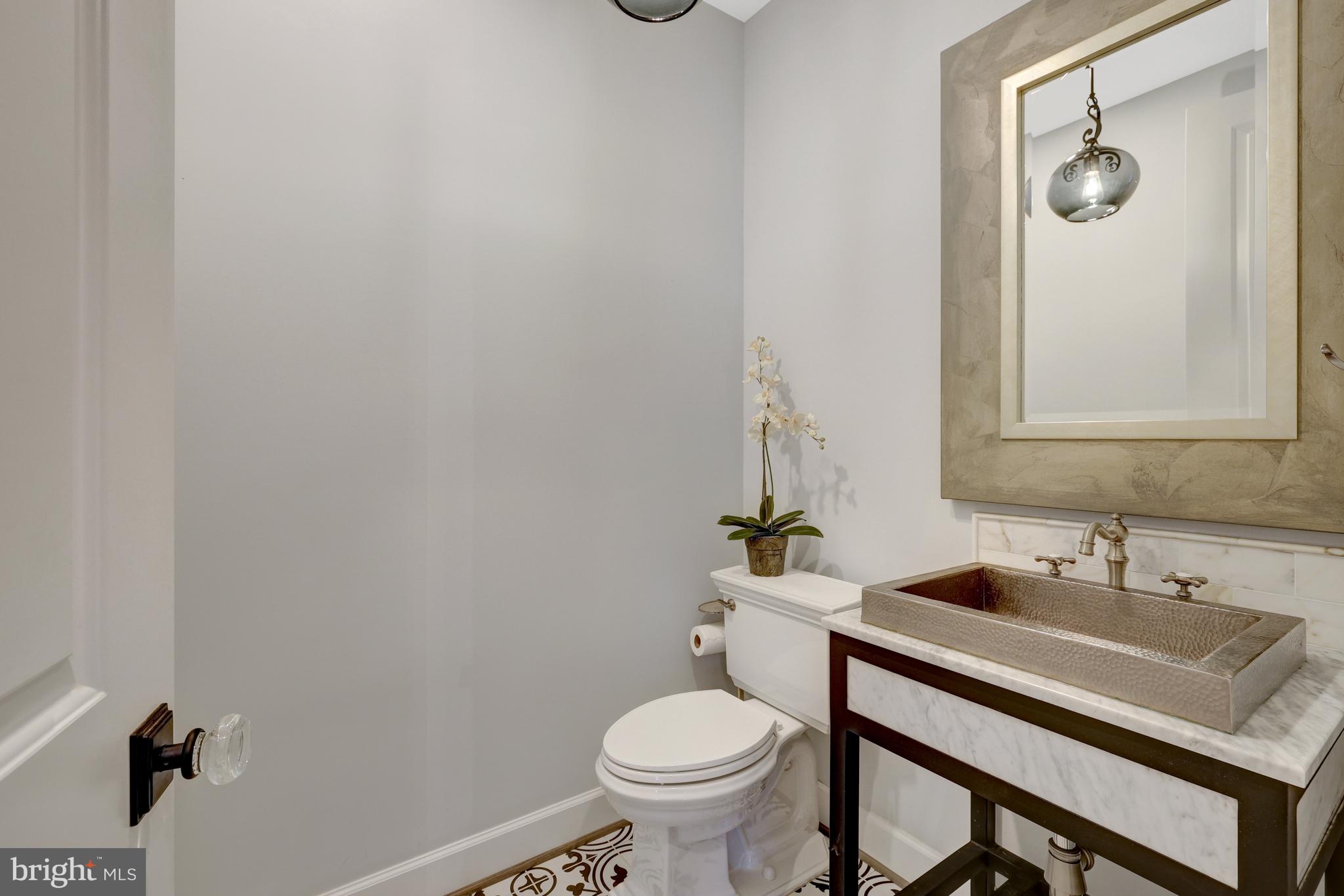 500 SENECA GREEN WAY