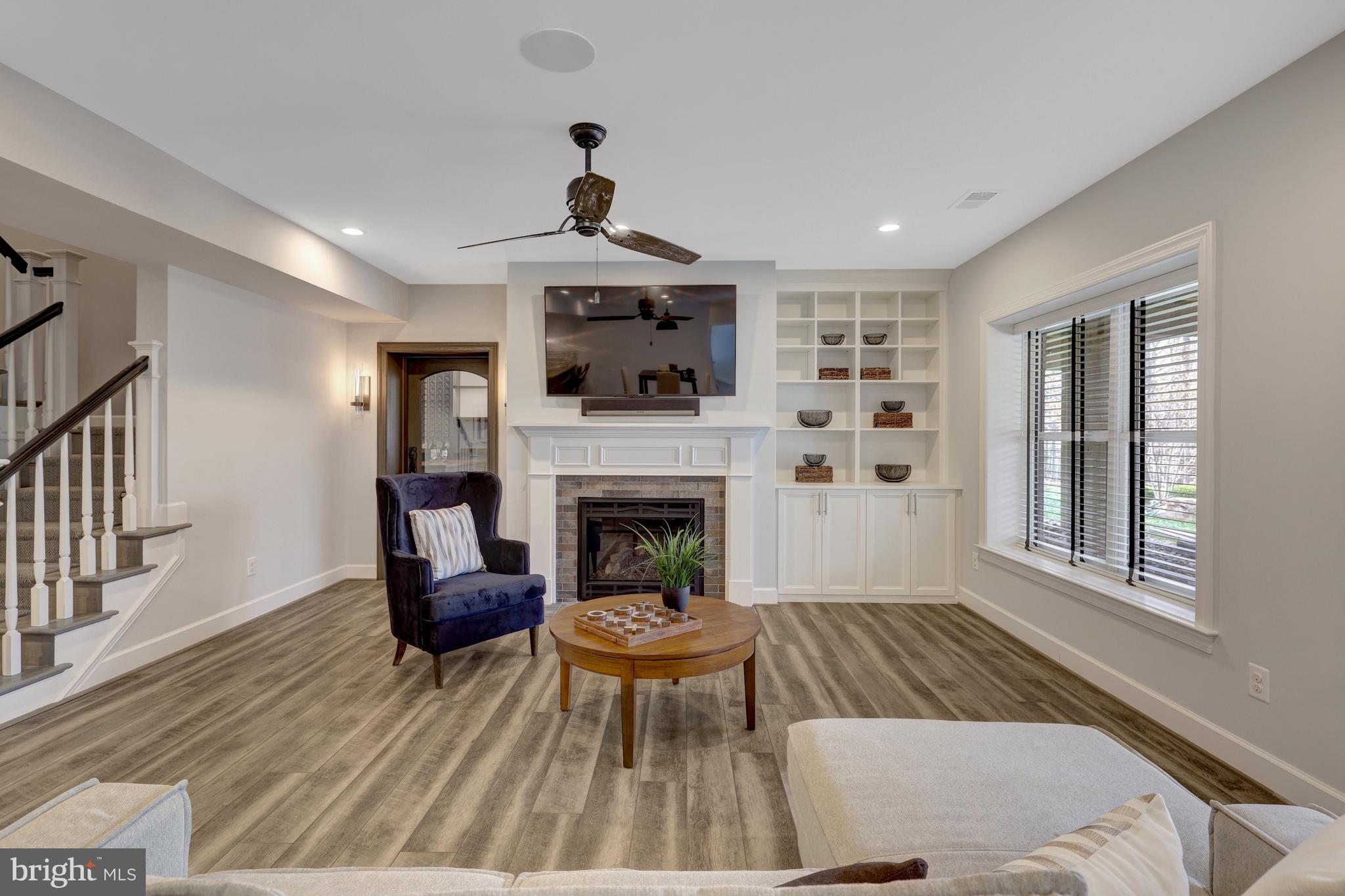 500 SENECA GREEN WAY