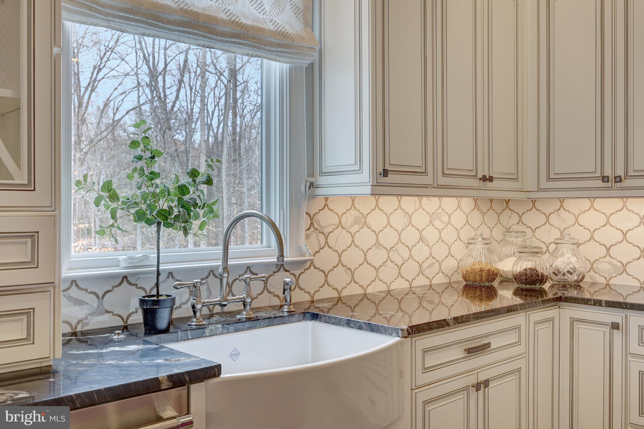 500 SENECA GREEN WAY