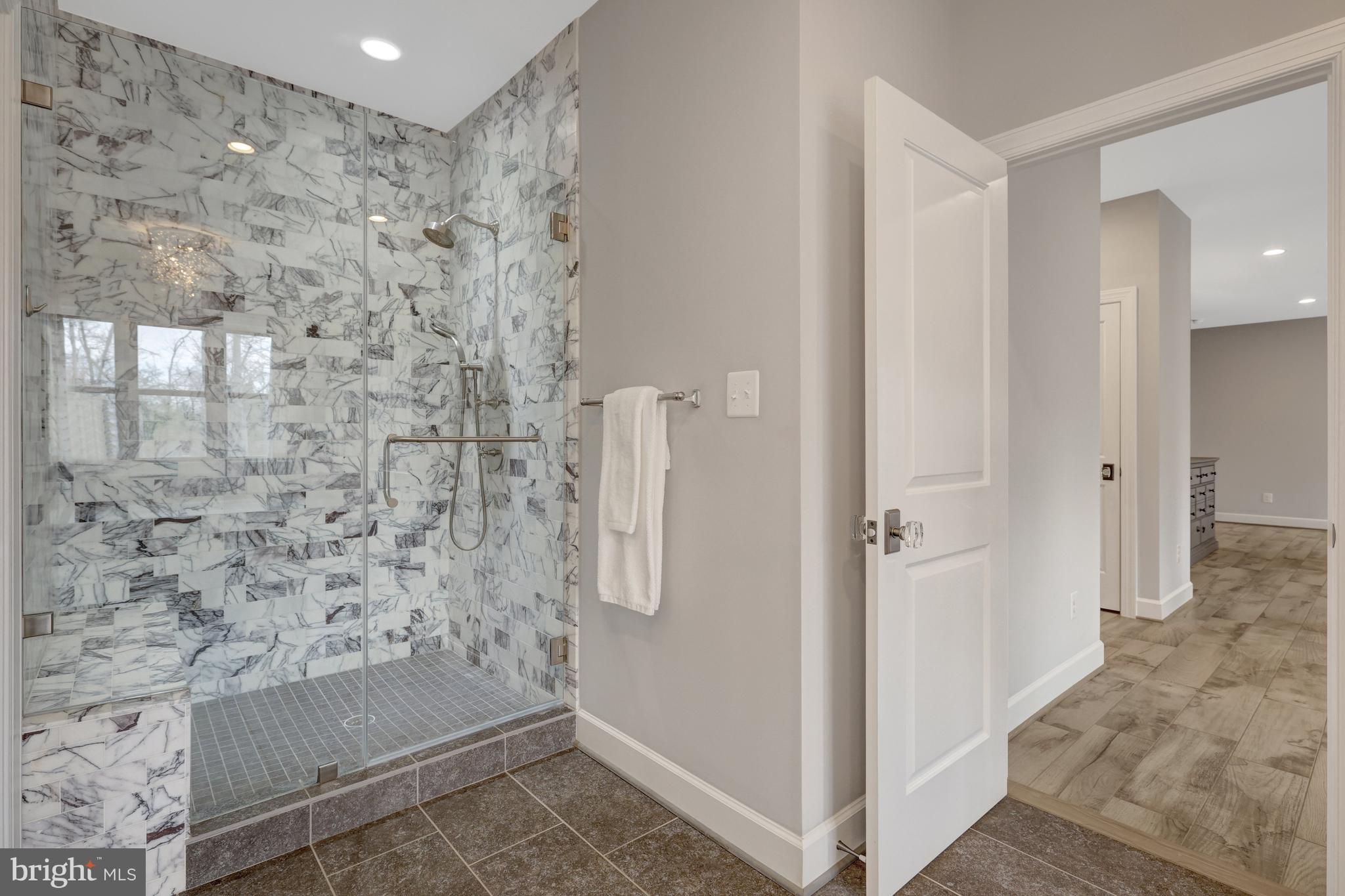 500 SENECA GREEN WAY