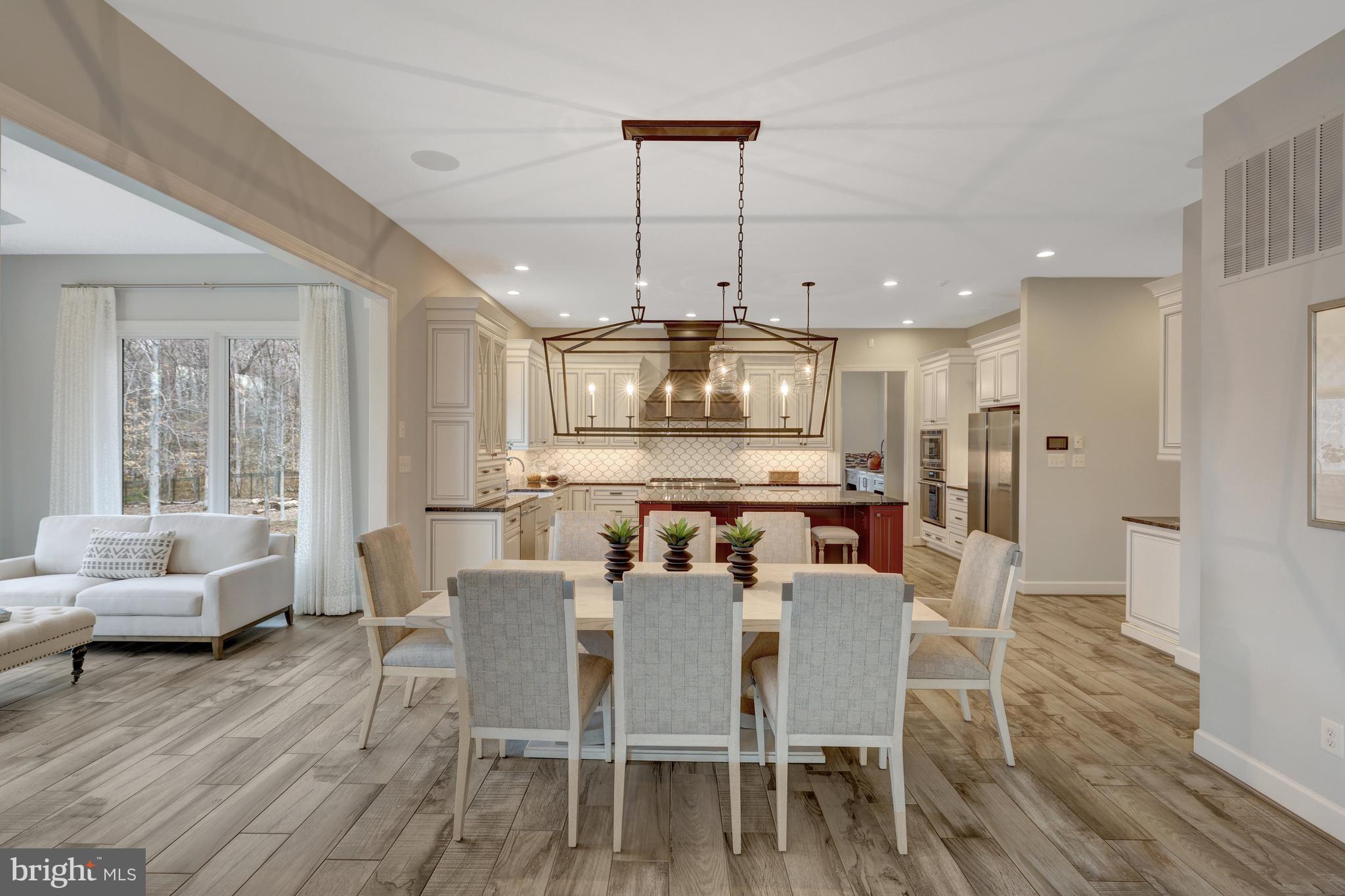 500 SENECA GREEN WAY