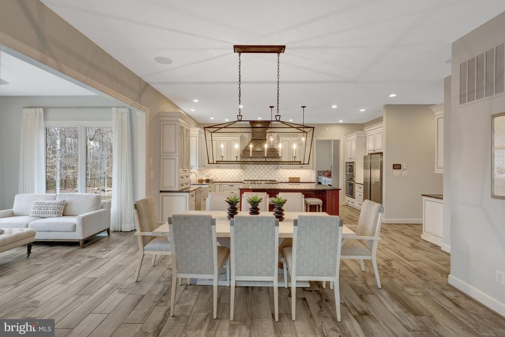 500 SENECA GREEN WAY