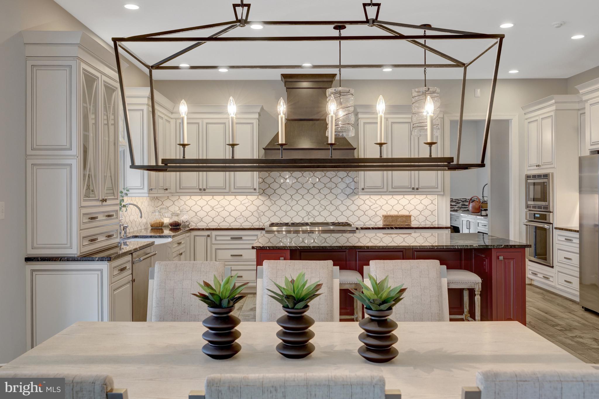 500 SENECA GREEN WAY