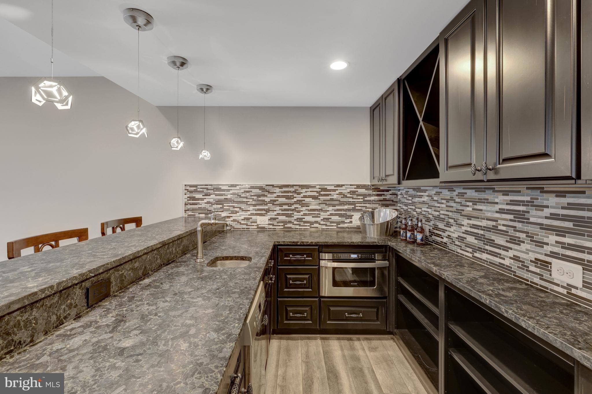 500 SENECA GREEN WAY