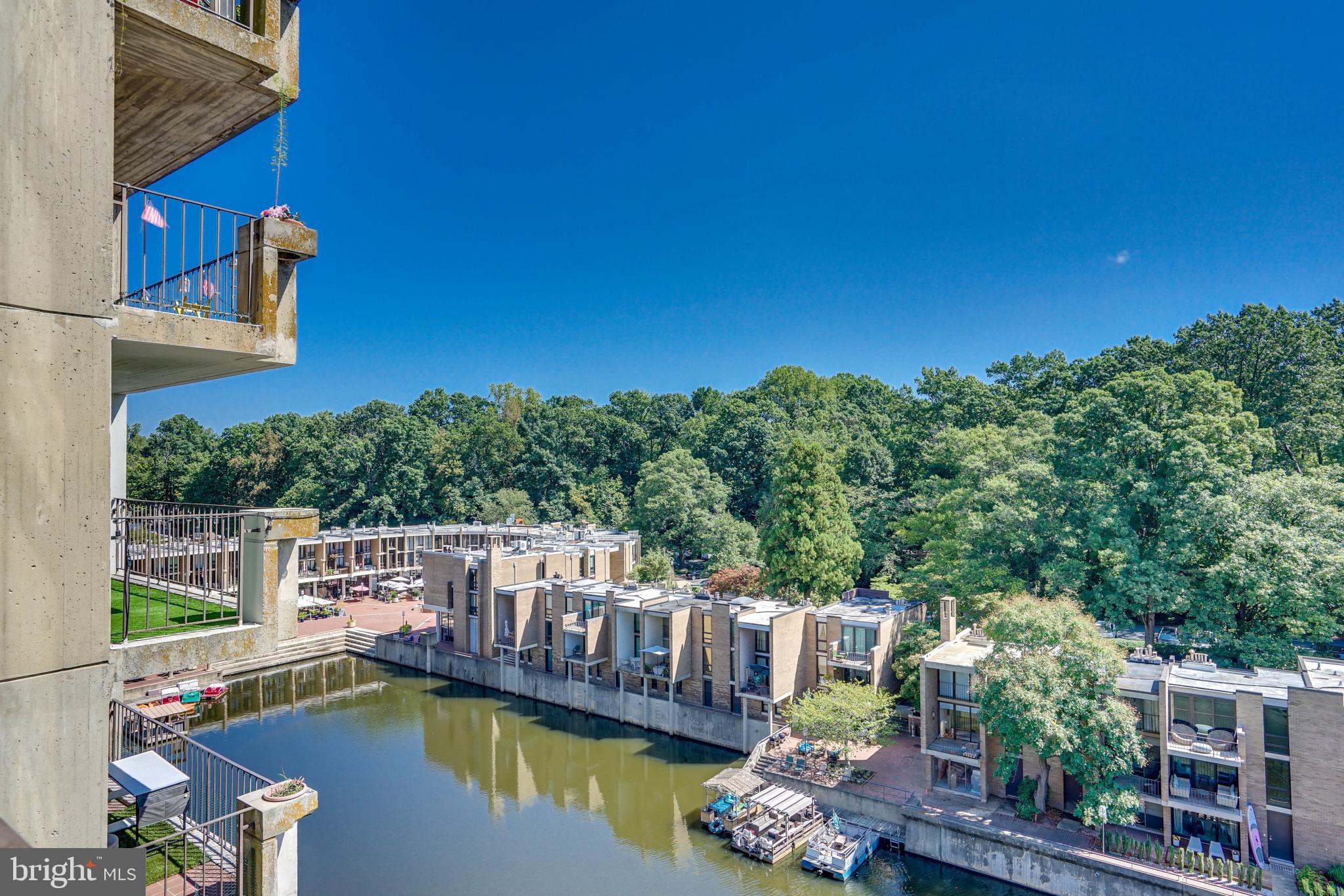 11400 WASHINGTON PLAZA W 702