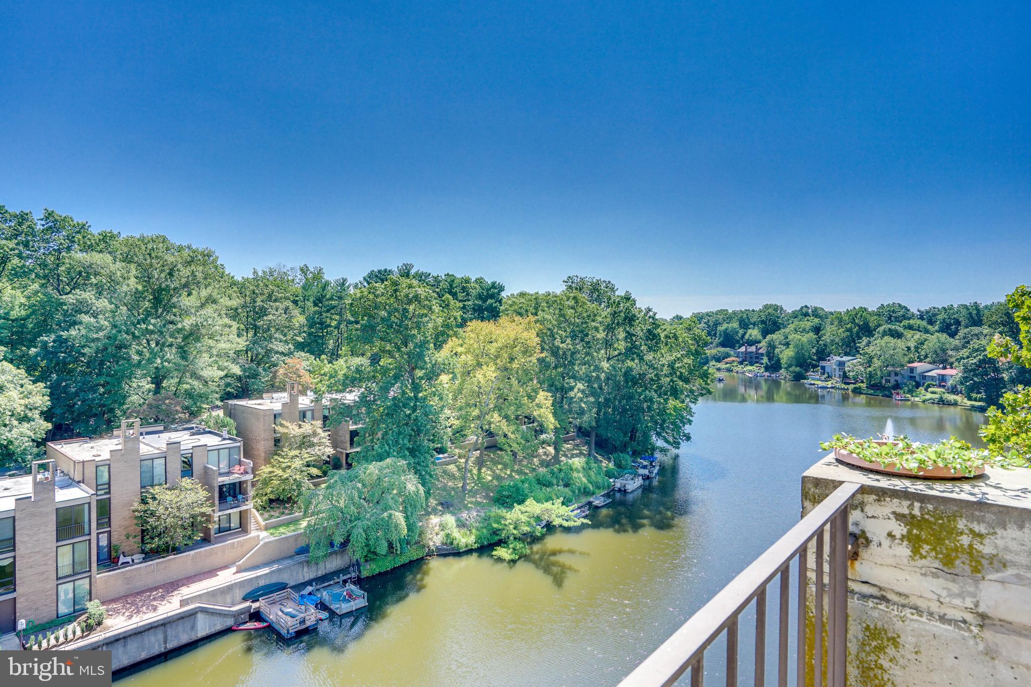 11400 WASHINGTON PLAZA W 702