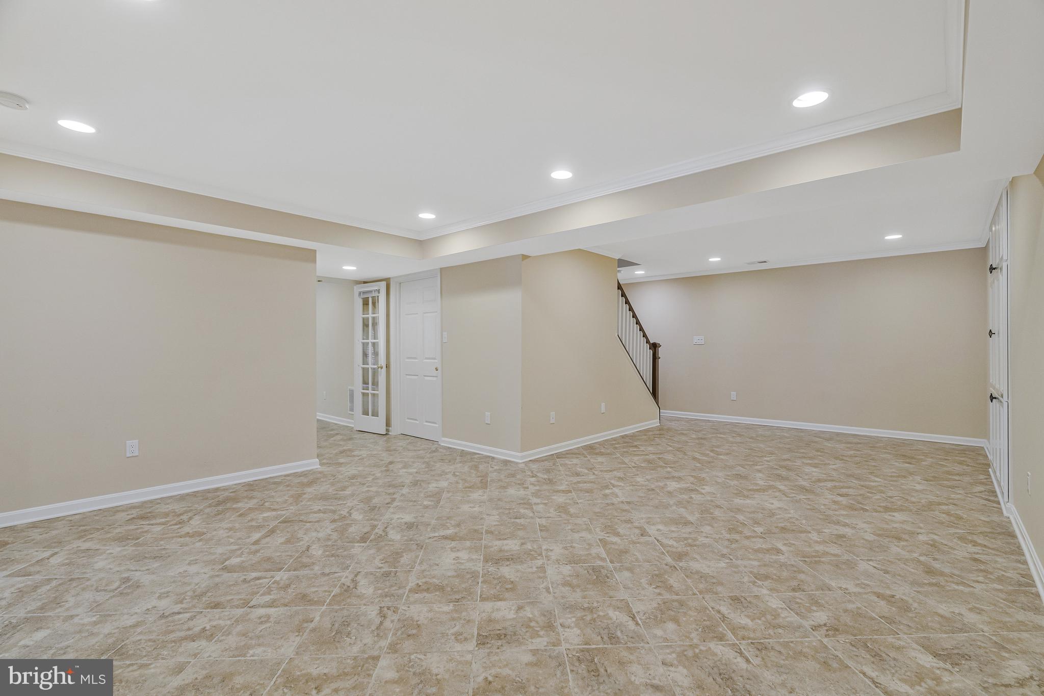 1114 TROTTING HORSE LANE