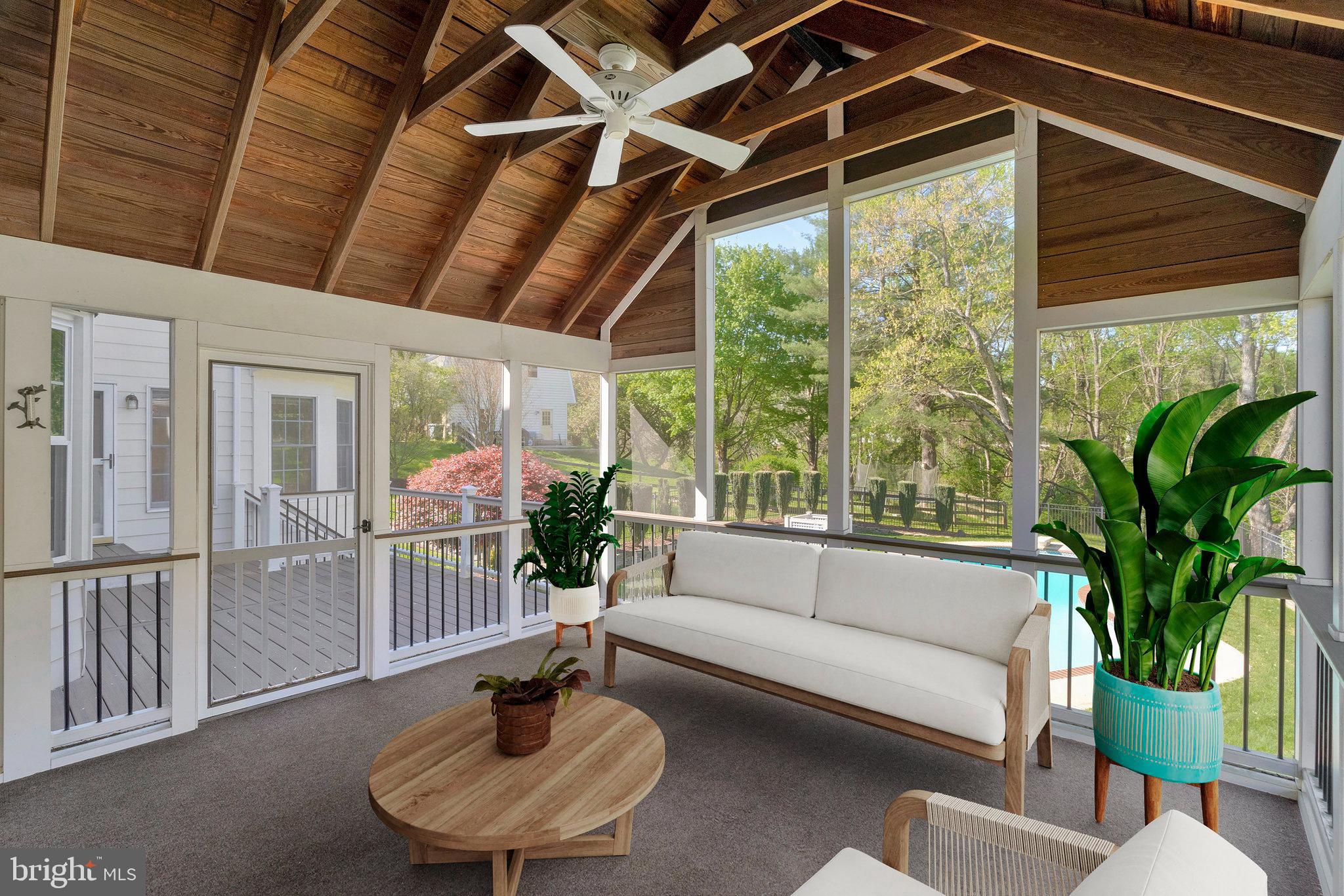 1114 TROTTING HORSE LANE