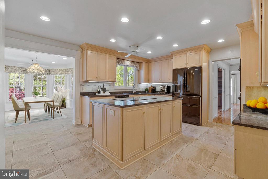 1114 TROTTING HORSE LANE