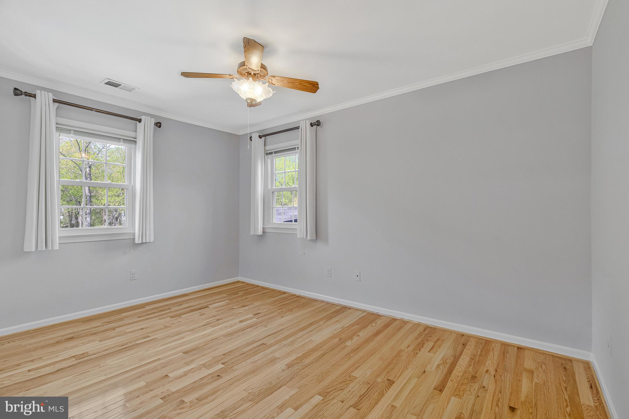 1114 TROTTING HORSE LANE