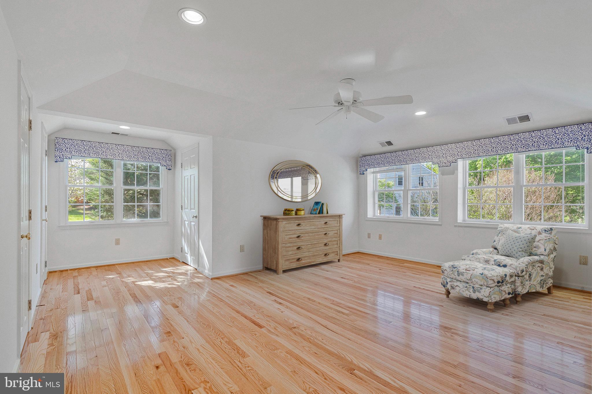 1114 TROTTING HORSE LANE