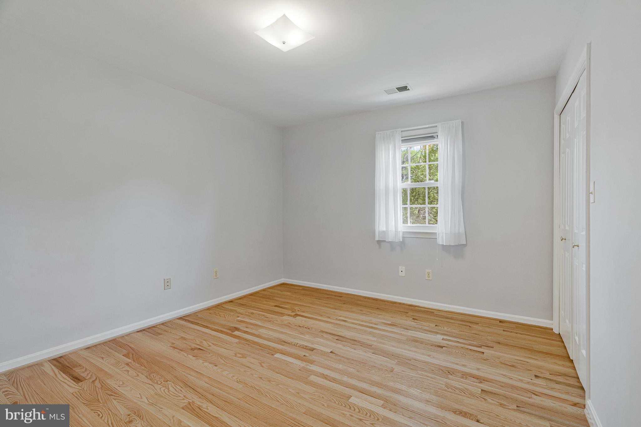 1114 TROTTING HORSE LANE