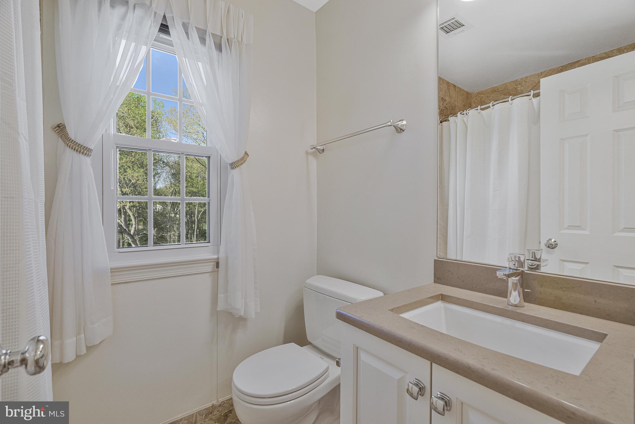 1114 TROTTING HORSE LANE